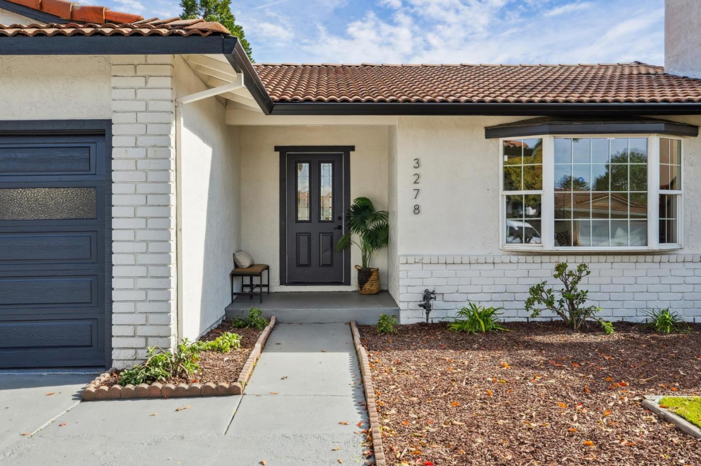 Detail Gallery Image 5 of 46 For 3278 Faith Ct, San Jose,  CA 95127 - 3 Beds | 2 Baths