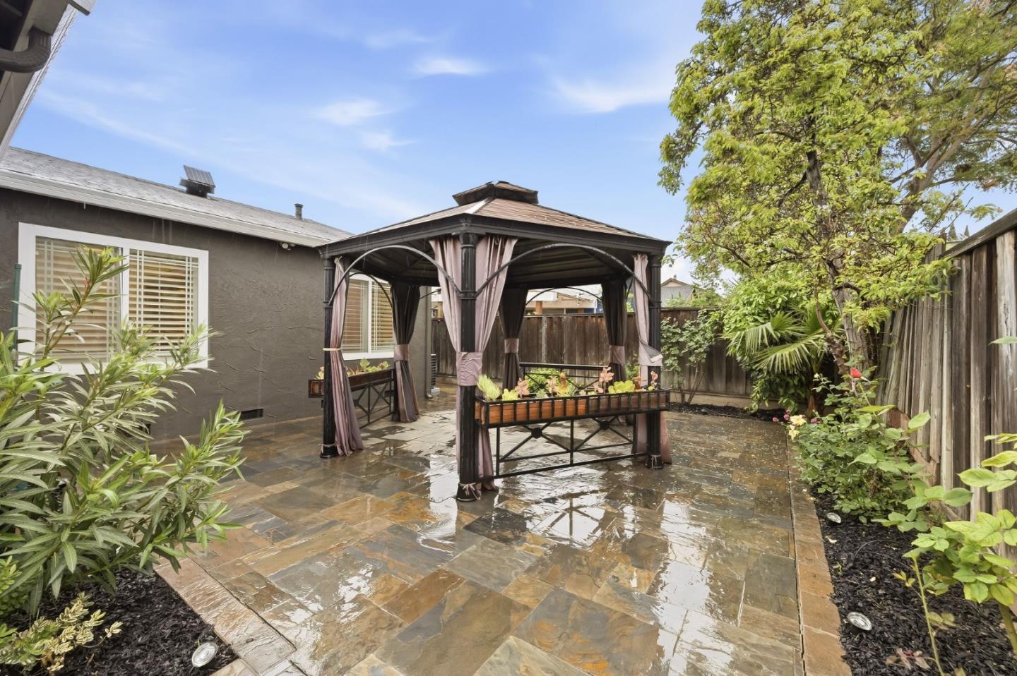 Detail Gallery Image 24 of 32 For 4182 Dulcey Dr, San Jose,  CA 95136 - 3 Beds | 2 Baths