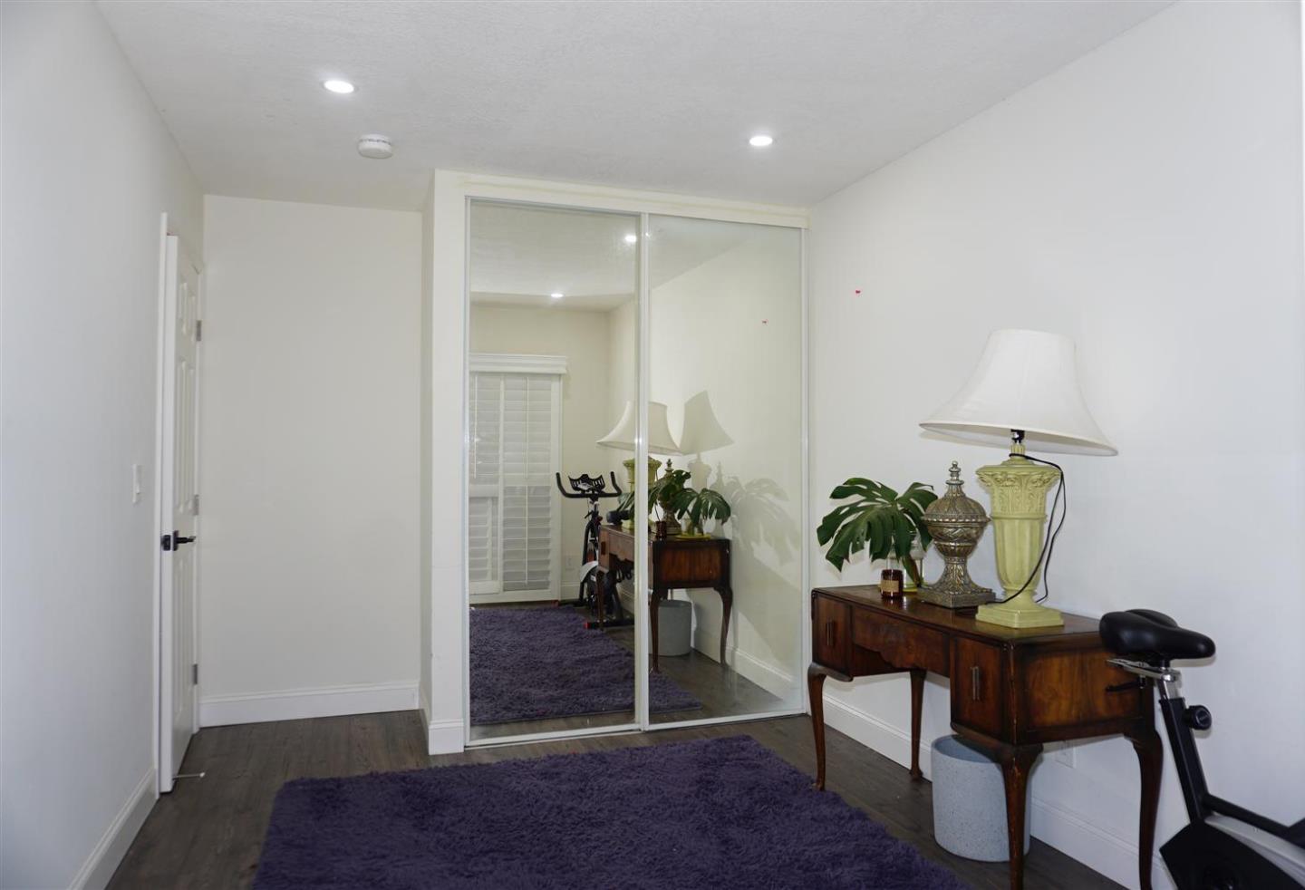 Detail Gallery Image 19 of 35 For 35037 Begonia St, Union City,  CA 94587 - 5 Beds | 2 Baths