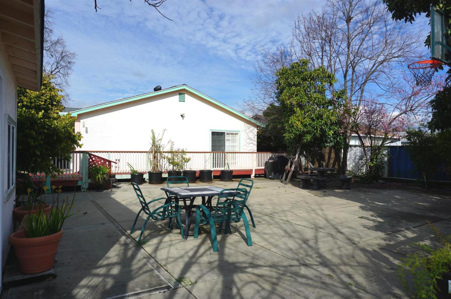 Detail Gallery Image 34 of 35 For 35037 Begonia St, Union City,  CA 94587 - 5 Beds | 2 Baths