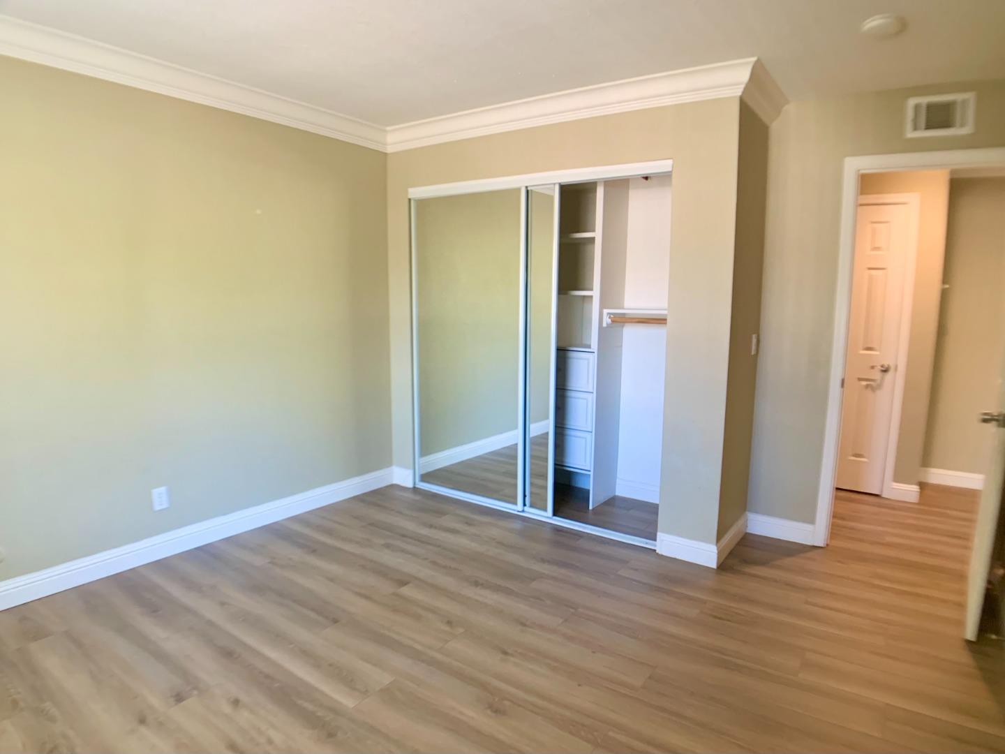 Detail Gallery Image 11 of 21 For 4768 Hatfield Walk #4,  San Jose,  CA 95124 - 2 Beds | 1 Baths