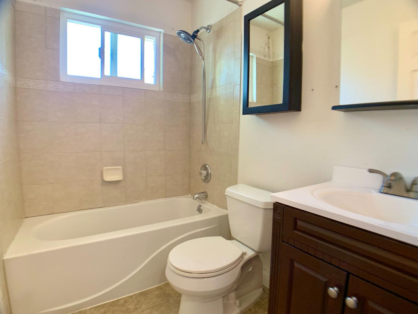 Detail Gallery Image 14 of 21 For 4768 Hatfield Walk #4,  San Jose,  CA 95124 - 2 Beds | 1 Baths