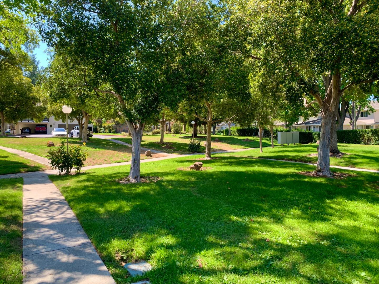 Detail Gallery Image 19 of 21 For 4768 Hatfield Walk #4,  San Jose,  CA 95124 - 2 Beds | 1 Baths