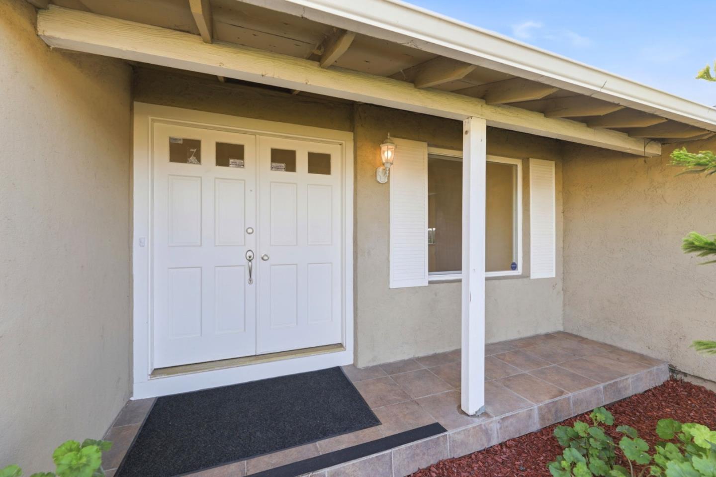 Detail Gallery Image 6 of 103 For 736 Braxton Dr, San Jose,  CA 95111 - 4 Beds | 2 Baths