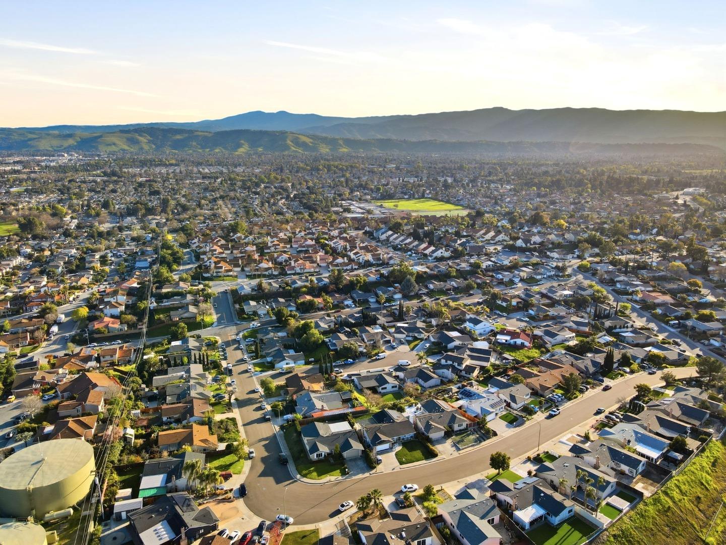 Detail Gallery Image 68 of 103 For 736 Braxton Dr, San Jose,  CA 95111 - 4 Beds | 2 Baths