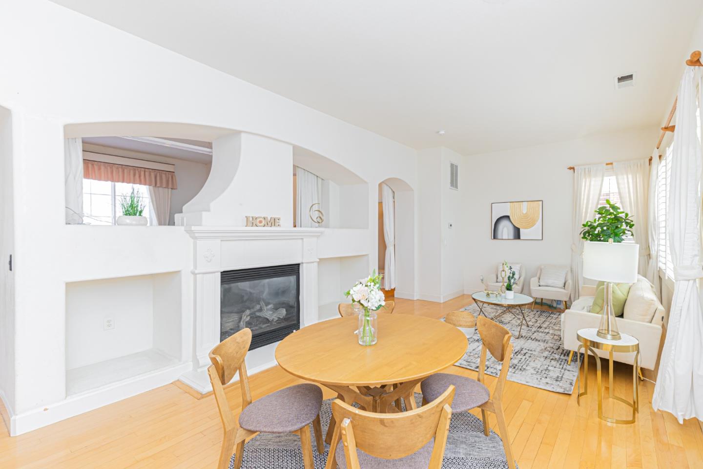 Detail Gallery Image 17 of 56 For 3350 Ariel Joshua Ct, San Jose,  CA 95135 - 4 Beds | 3/1 Baths