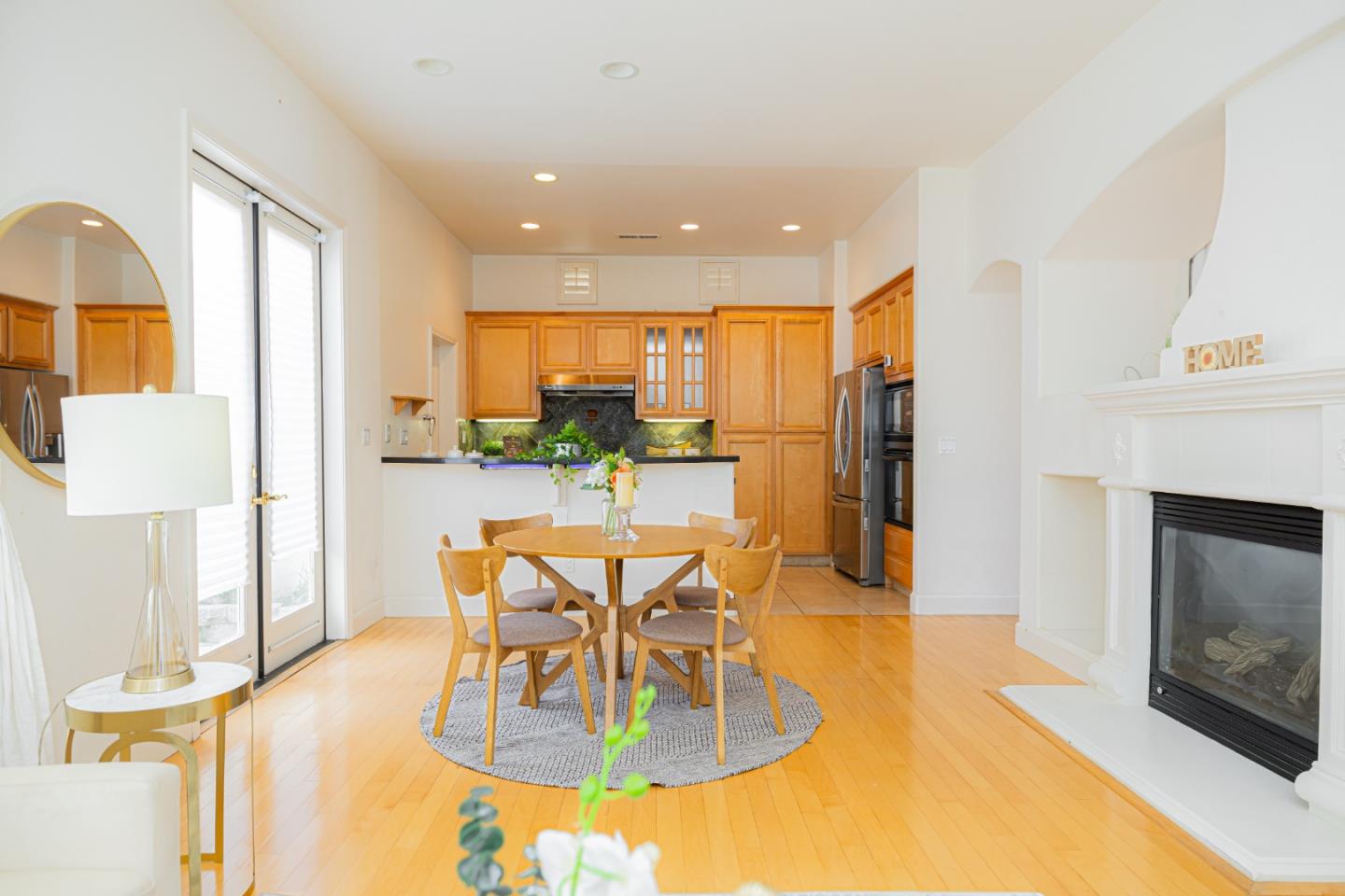 Detail Gallery Image 20 of 56 For 3350 Ariel Joshua Ct, San Jose,  CA 95135 - 4 Beds | 3/1 Baths