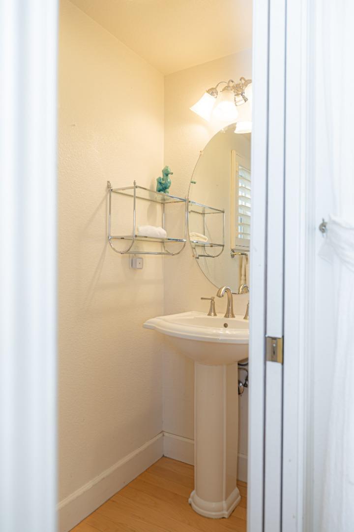 Detail Gallery Image 24 of 56 For 3350 Ariel Joshua Ct, San Jose,  CA 95135 - 4 Beds | 3/1 Baths