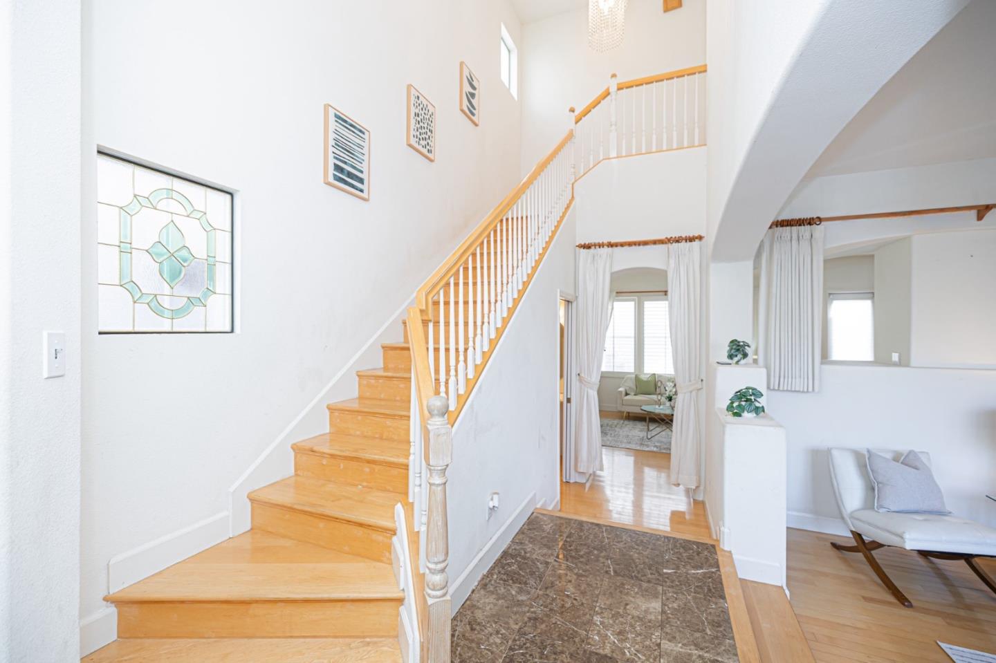 Detail Gallery Image 3 of 56 For 3350 Ariel Joshua Ct, San Jose,  CA 95135 - 4 Beds | 3/1 Baths