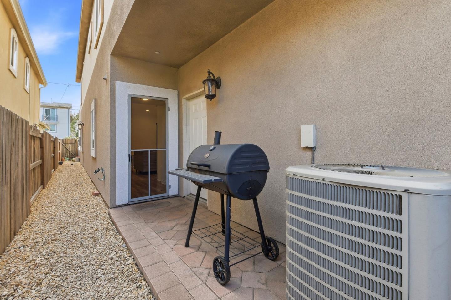 Detail Gallery Image 19 of 20 For 6016 Fair Ave, North Hollywood,  CA 91606 - 4 Beds | 4 Baths