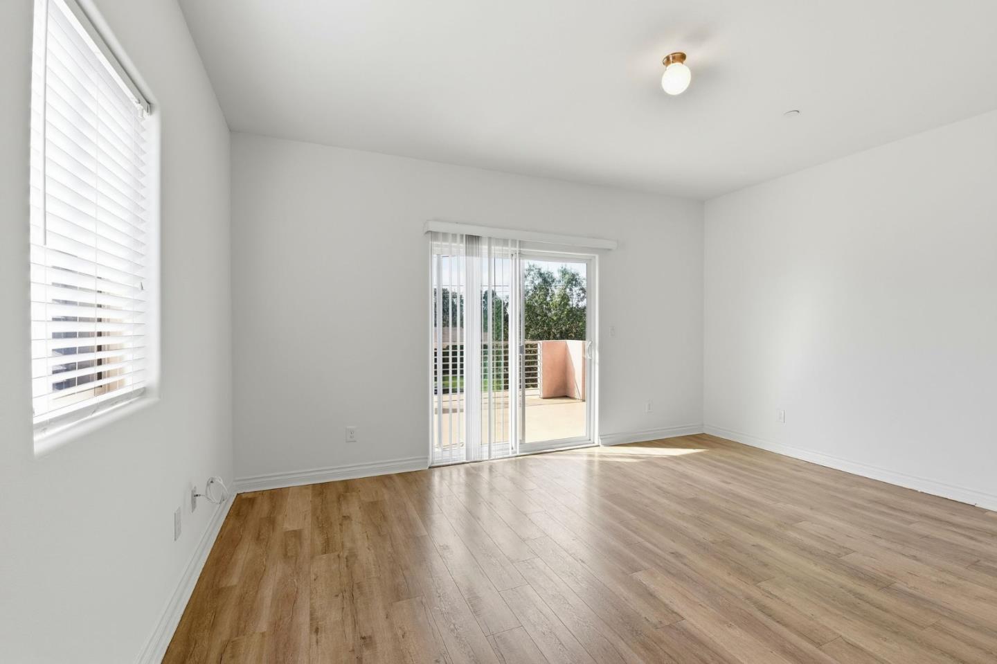 Detail Gallery Image 9 of 20 For 6016 Fair Ave, North Hollywood,  CA 91606 - 4 Beds | 4 Baths