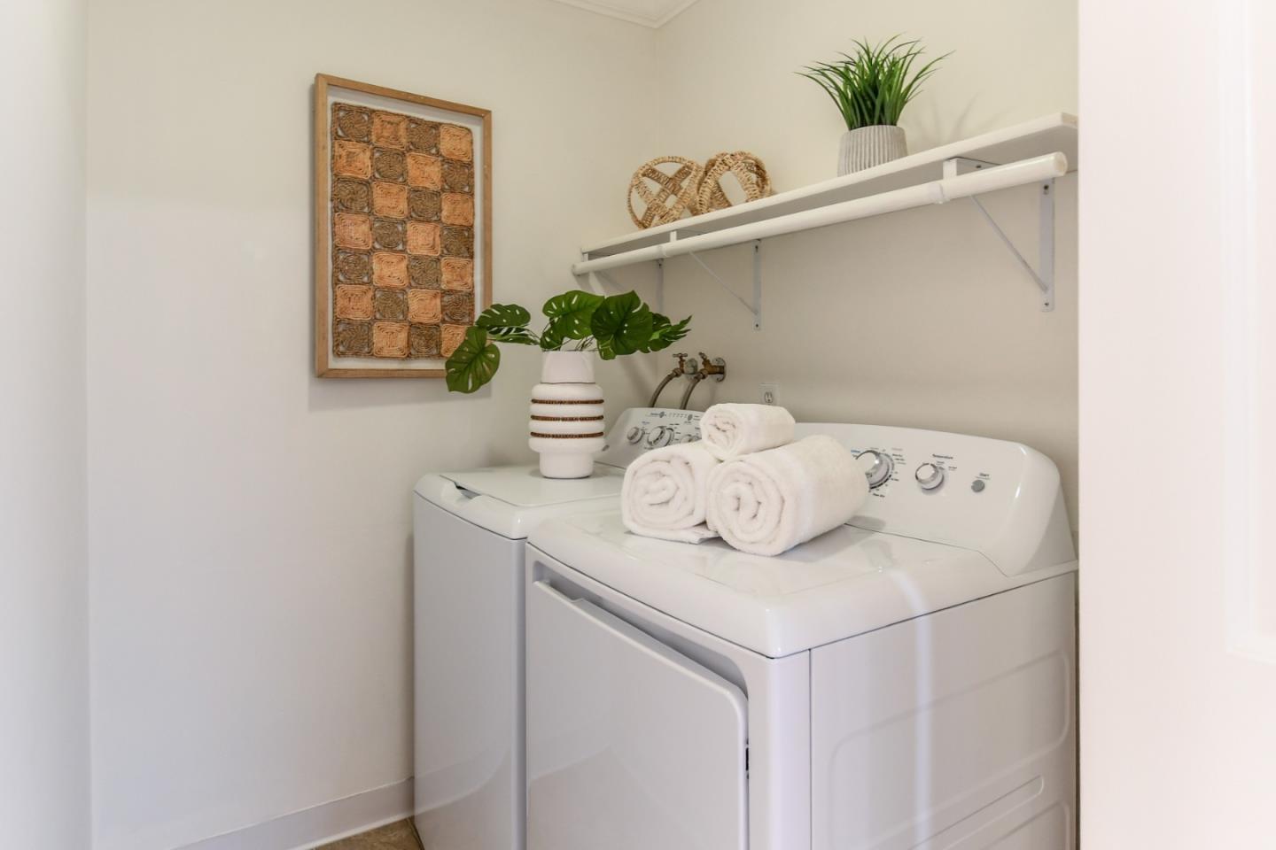 Detail Gallery Image 25 of 42 For 7100 Rainbow Dr #35,  San Jose,  CA 95129 - 2 Beds | 1/1 Baths