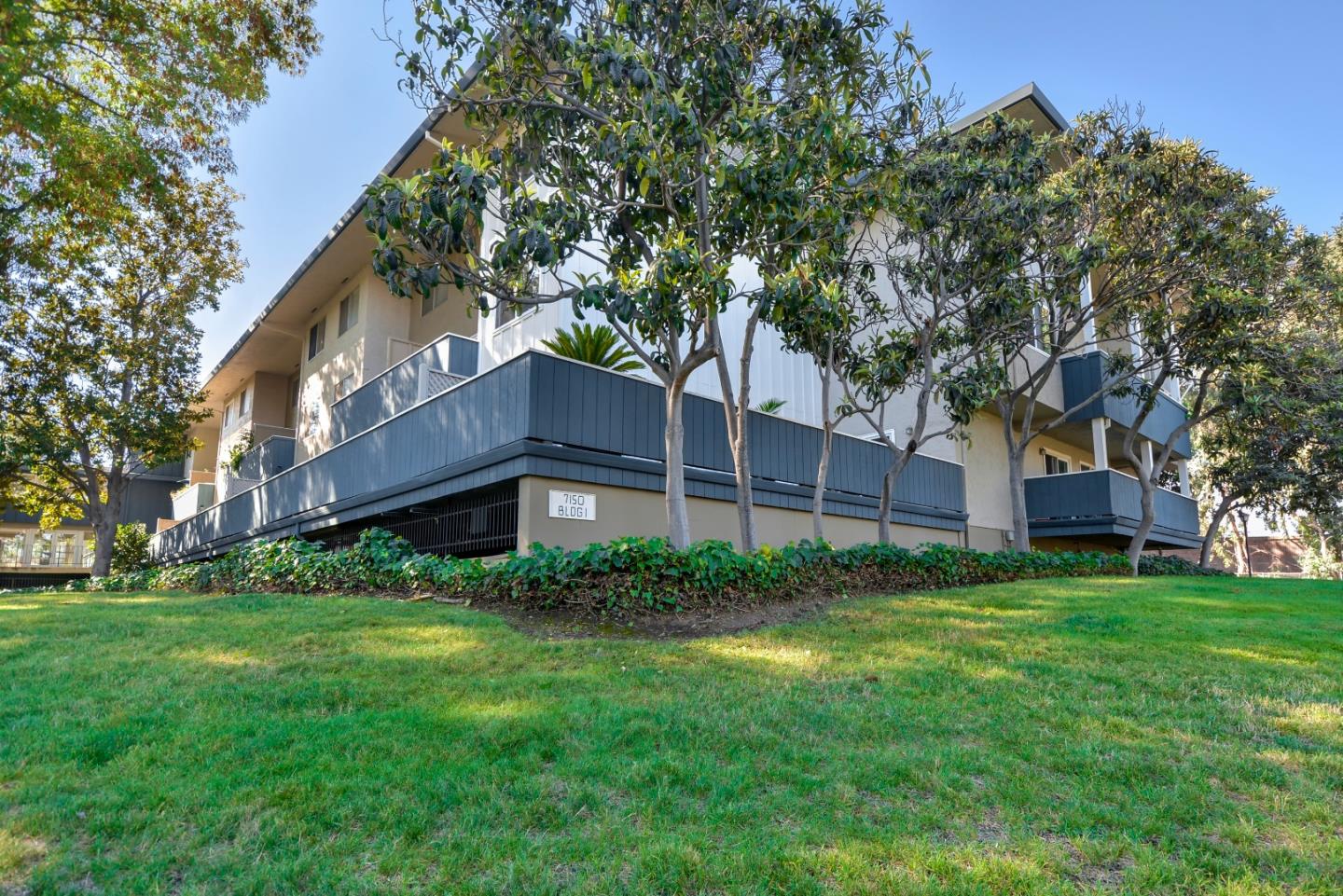 Photo #8: ML82036526 Listing: Photo #8