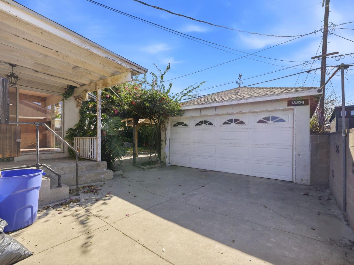 Detail Gallery Image 18 of 22 For 13574 Ottoman St, Arleta,  CA 91331 - 3 Beds | 2 Baths