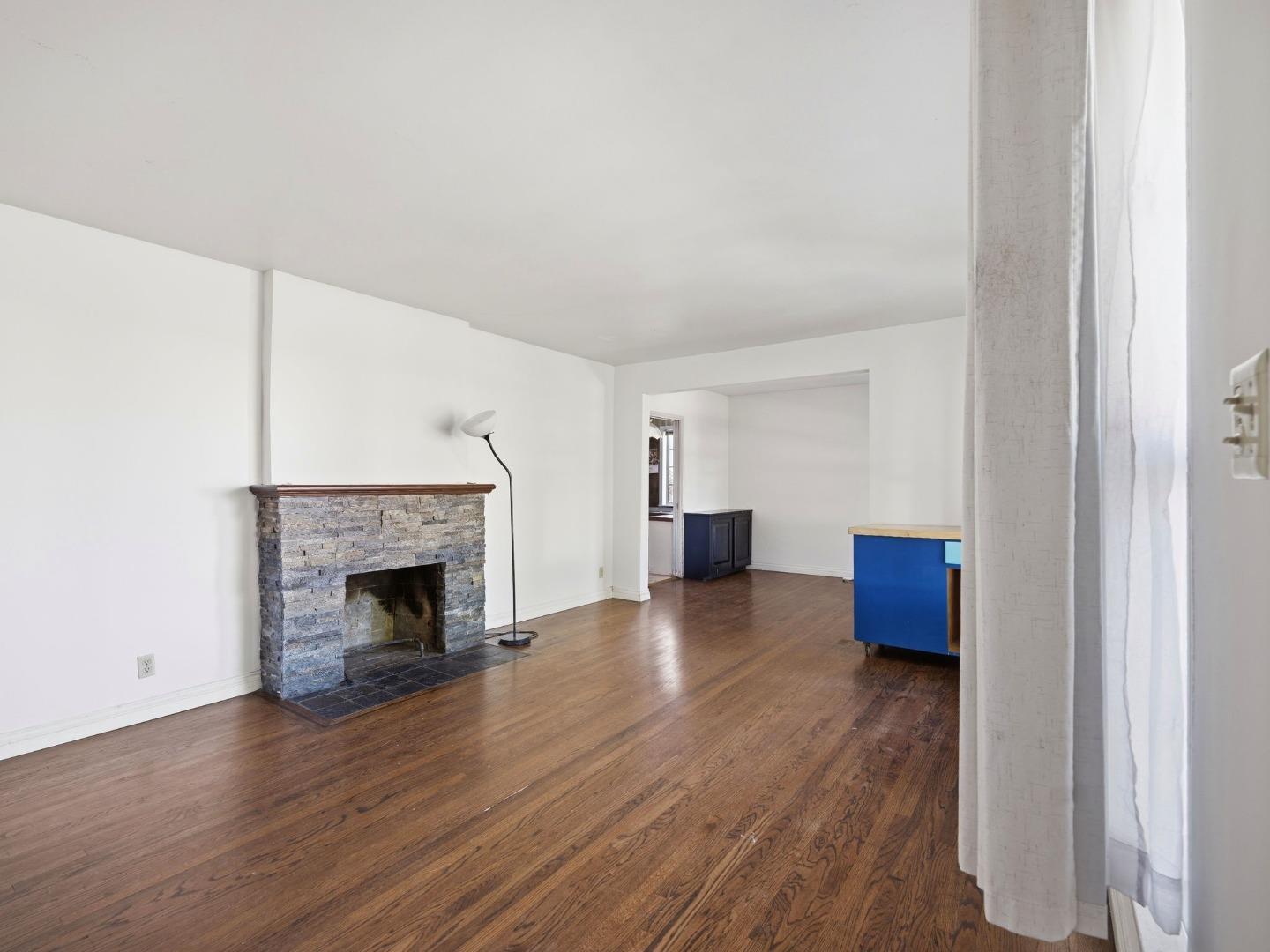 Detail Gallery Image 5 of 22 For 13574 Ottoman St, Arleta,  CA 91331 - 3 Beds | 2 Baths