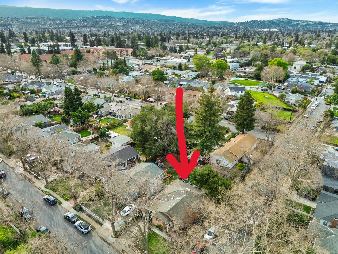 Detail Gallery Image 29 of 38 For 204 Park St, Redwood City,  CA 94061 - 4 Beds | 2 Baths