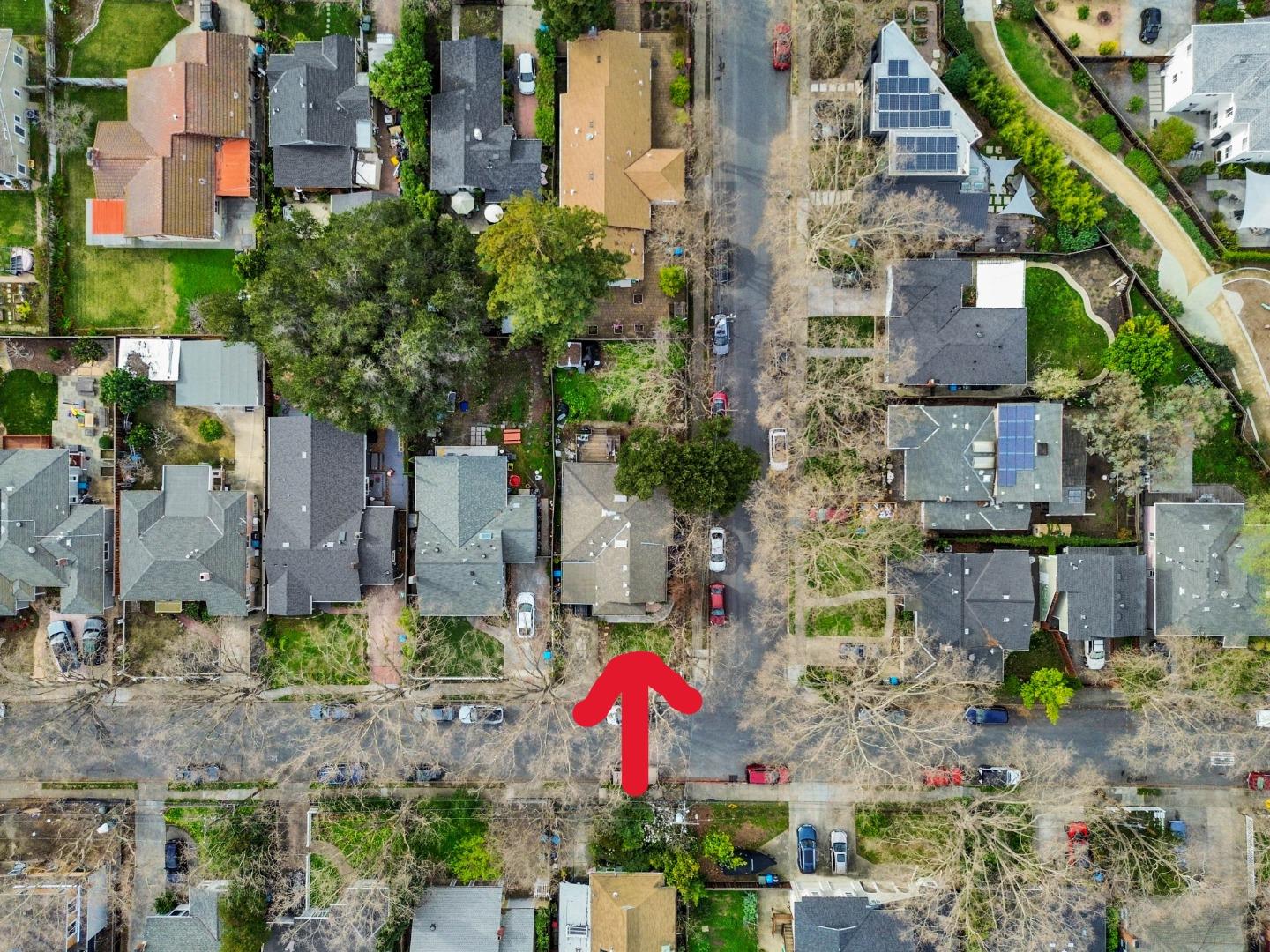 Detail Gallery Image 31 of 38 For 204 Park St, Redwood City,  CA 94061 - 4 Beds | 2 Baths