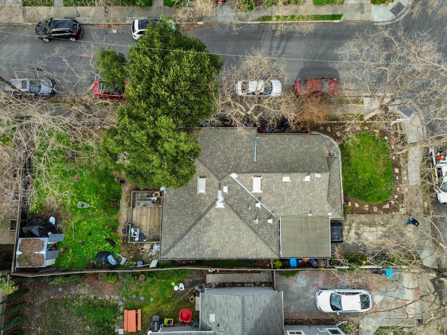 Detail Gallery Image 34 of 38 For 204 Park St, Redwood City,  CA 94061 - 4 Beds | 2 Baths