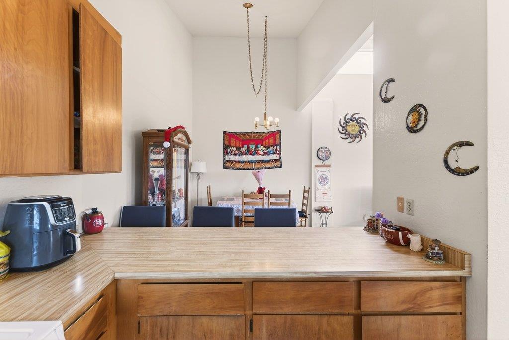 Detail Gallery Image 17 of 67 For 142 Vineyard Ct, Aptos,  CA 95003 - 4 Beds | 4 Baths