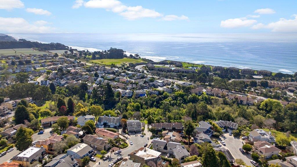 Detail Gallery Image 5 of 67 For 142 Vineyard Ct, Aptos,  CA 95003 - 4 Beds | 4 Baths