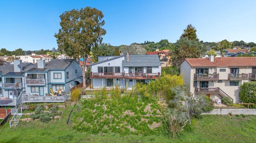 Detail Gallery Image 51 of 67 For 142 Vineyard Ct, Aptos,  CA 95003 - 4 Beds | 4 Baths