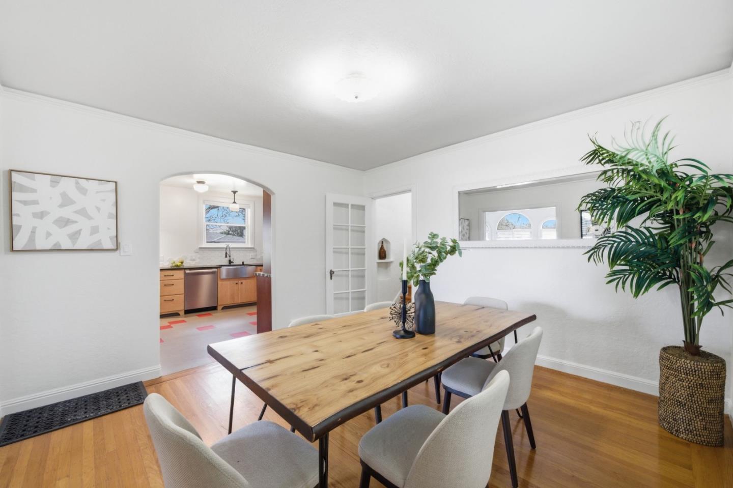 Detail Gallery Image 17 of 45 For 618 9th Ave, San Mateo,  CA 94402 - 2 Beds | 1/1 Baths