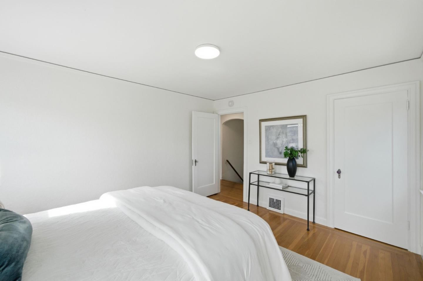 Detail Gallery Image 26 of 45 For 618 9th Ave, San Mateo,  CA 94402 - 2 Beds | 1/1 Baths