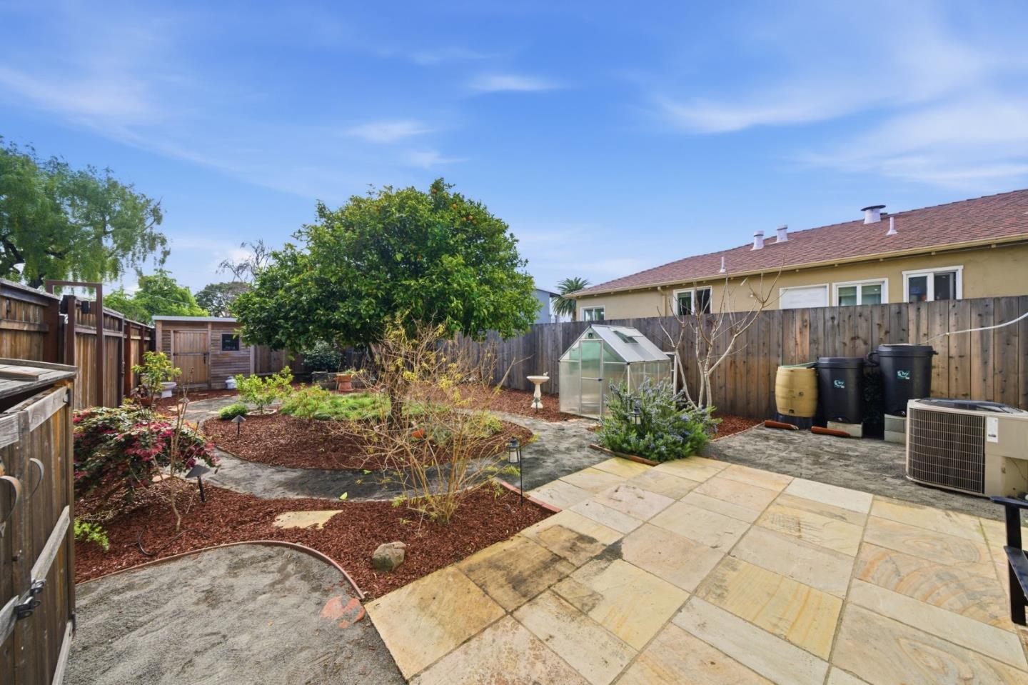 Detail Gallery Image 34 of 45 For 618 9th Ave, San Mateo,  CA 94402 - 2 Beds | 1/1 Baths