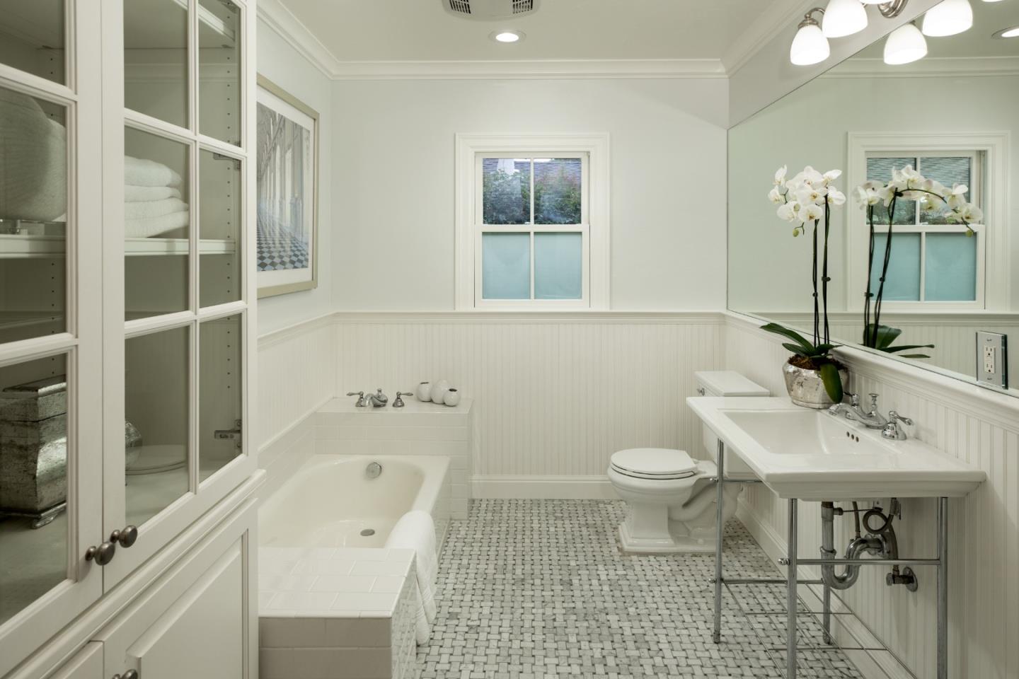 Detail Gallery Image 25 of 37 For 27 Nevada St, Redwood City,  CA 94062 - 3 Beds | 2 Baths