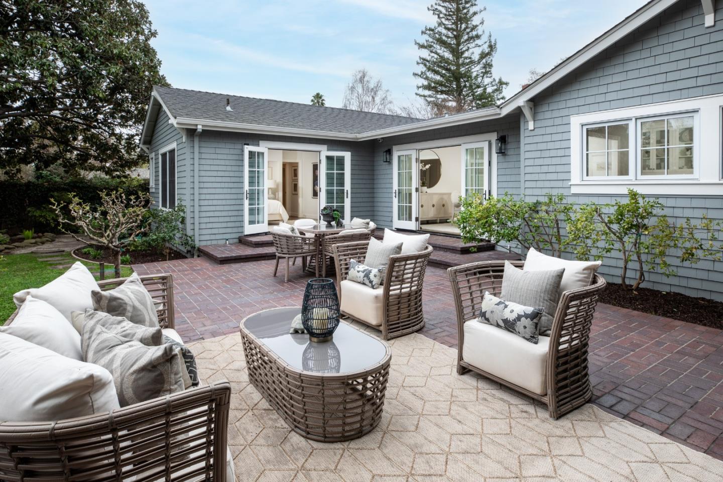 Detail Gallery Image 31 of 37 For 27 Nevada St, Redwood City,  CA 94062 - 3 Beds | 2 Baths