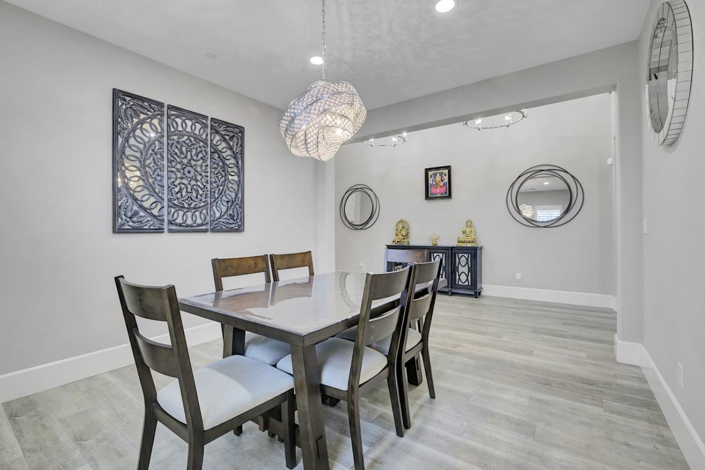 Detail Gallery Image 10 of 61 For 2373 Omega Ct, Tracy,  CA 95377 - 4 Beds | 3/1 Baths