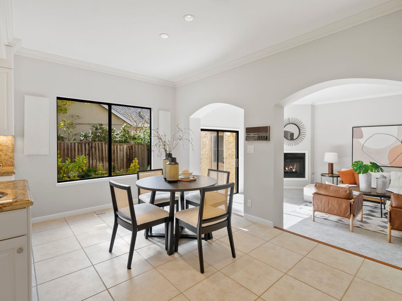 Detail Gallery Image 16 of 46 For 6 Woodridge Ct, Redwood City,  CA 94061 - 4 Beds | 3 Baths