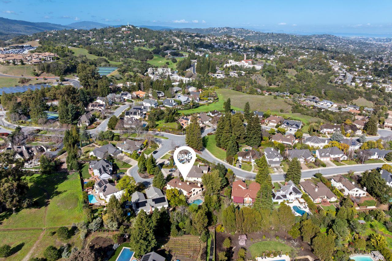 Detail Gallery Image 41 of 46 For 6 Woodridge Ct, Redwood City,  CA 94061 - 4 Beds | 3 Baths