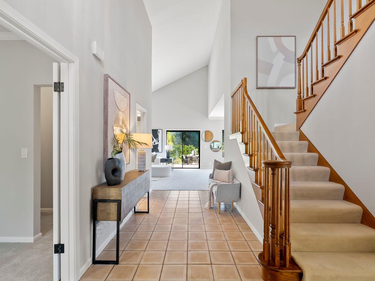 Detail Gallery Image 6 of 46 For 6 Woodridge Ct, Redwood City,  CA 94061 - 4 Beds | 3 Baths