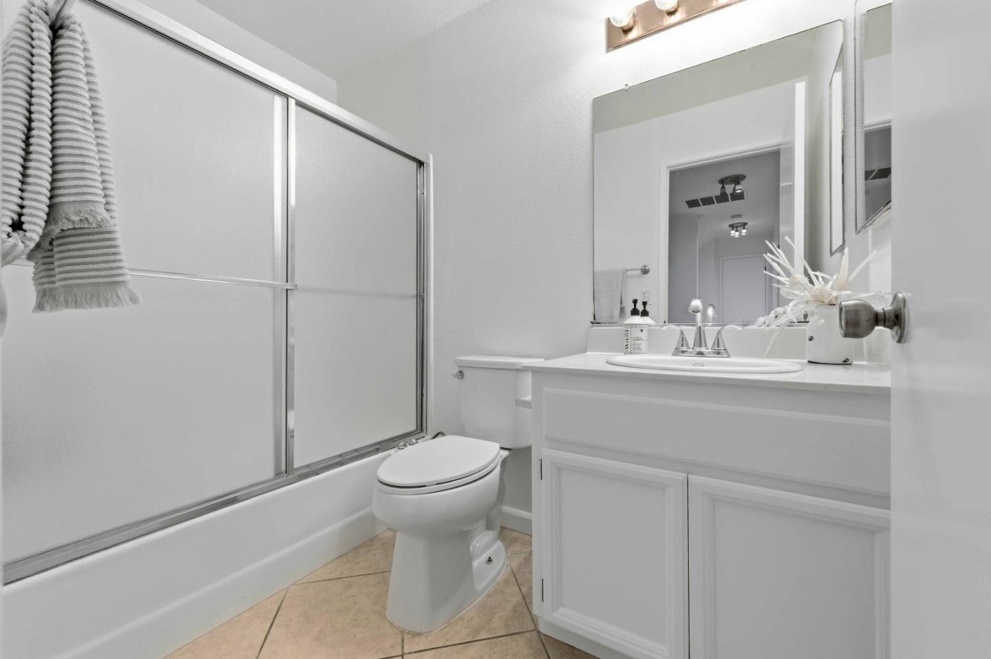 Photo #19: ML82036537 Listing: Photo #19