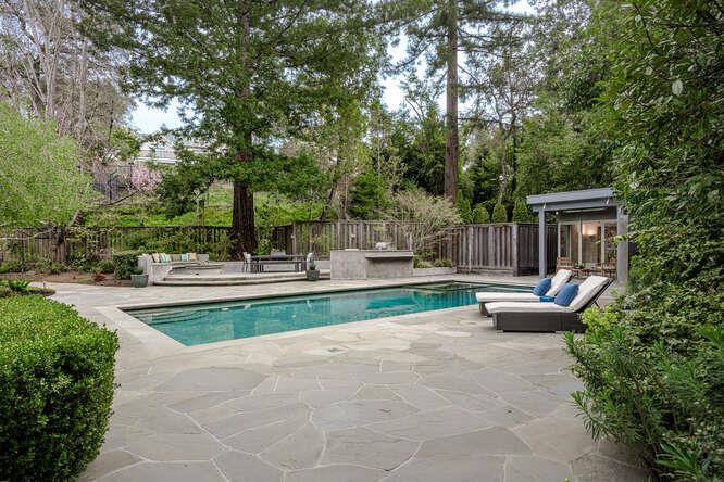 Detail Gallery Image 50 of 73 For 747 Bromfield Rd, Hillsborough,  CA 94010 - 4 Beds | 4/1 Baths