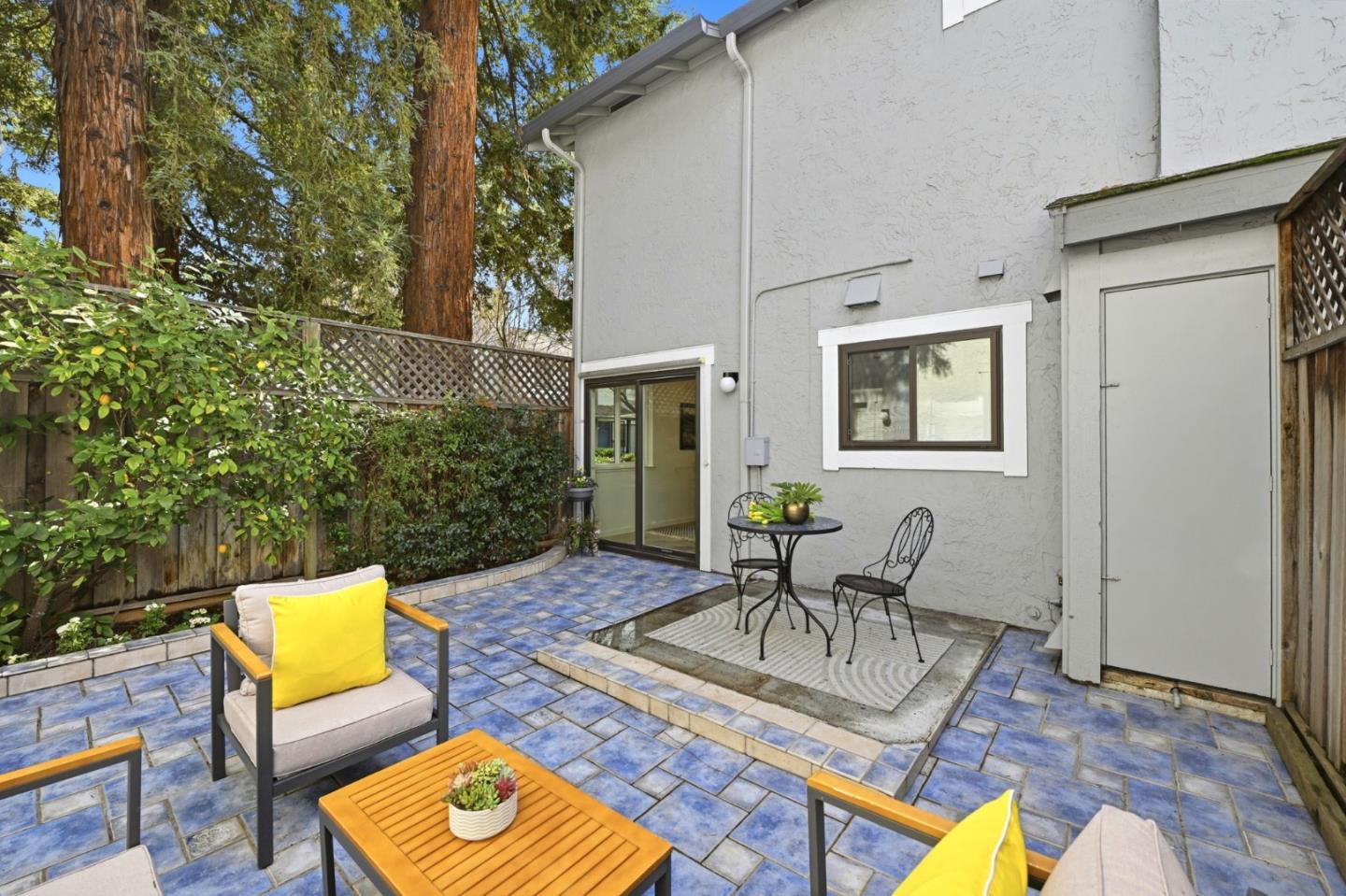 Detail Gallery Image 26 of 36 For 477 Quail Bush Ct, San Jose,  CA 95117 - 2 Beds | 2/1 Baths