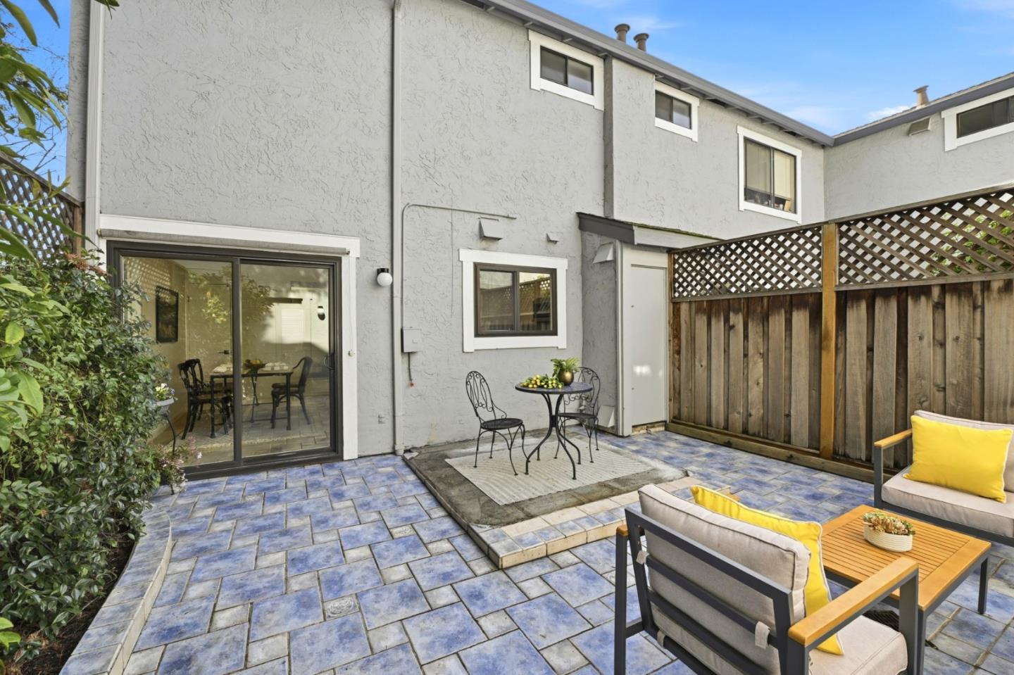 Detail Gallery Image 27 of 36 For 477 Quail Bush Ct, San Jose,  CA 95117 - 2 Beds | 2/1 Baths