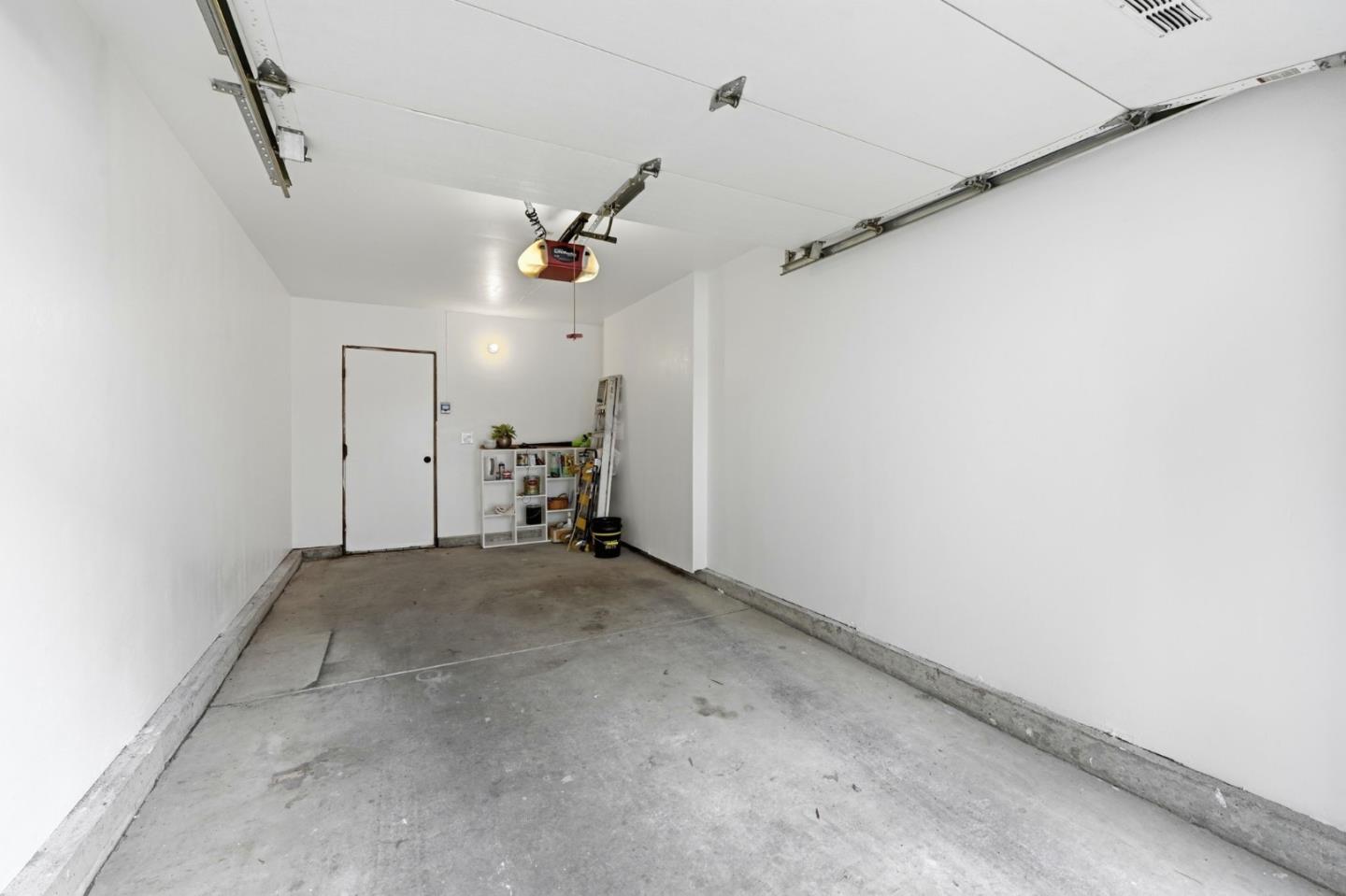 Detail Gallery Image 29 of 36 For 477 Quail Bush Ct, San Jose,  CA 95117 - 2 Beds | 2/1 Baths