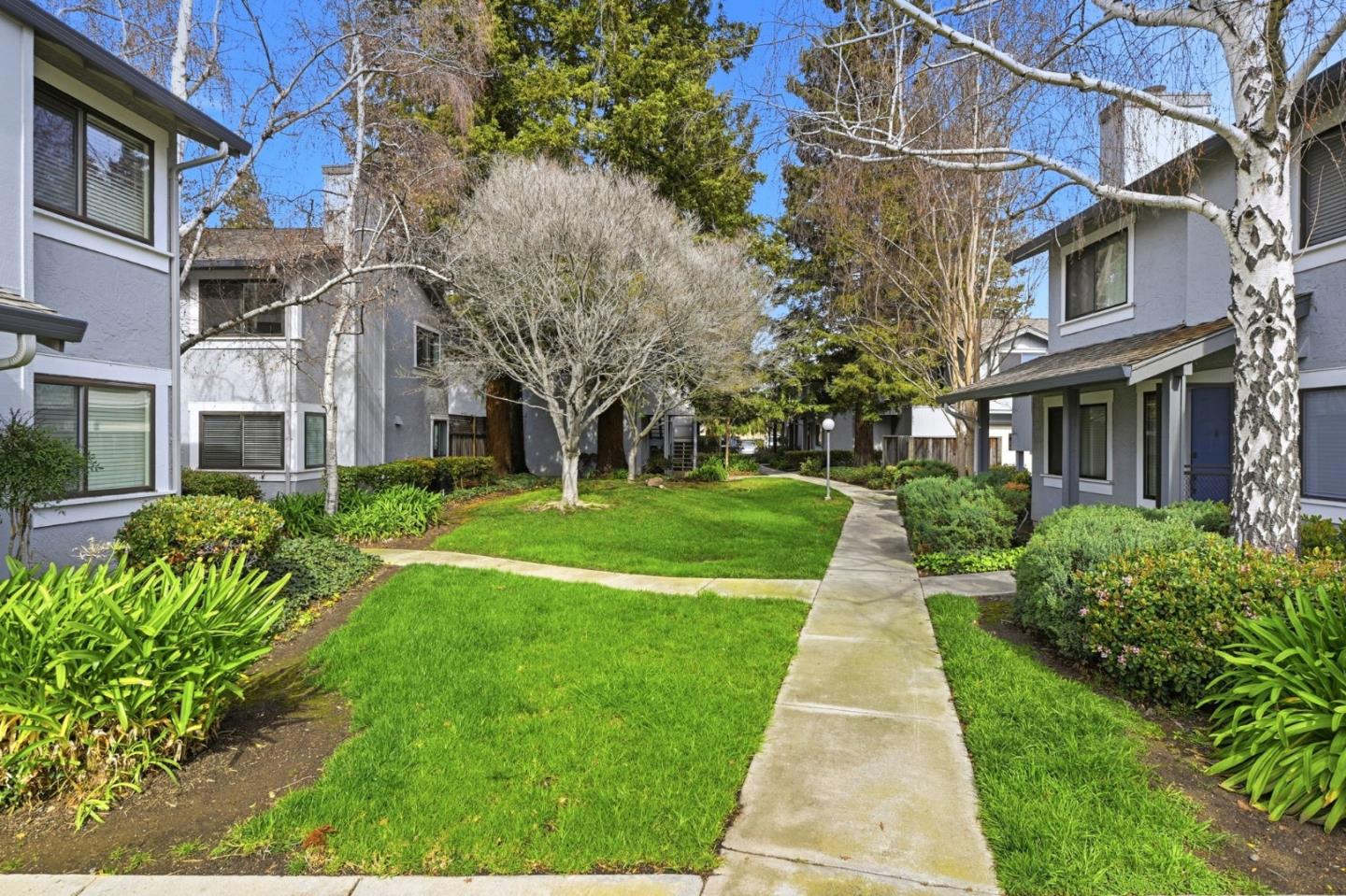 Detail Gallery Image 32 of 36 For 477 Quail Bush Ct, San Jose,  CA 95117 - 2 Beds | 2/1 Baths