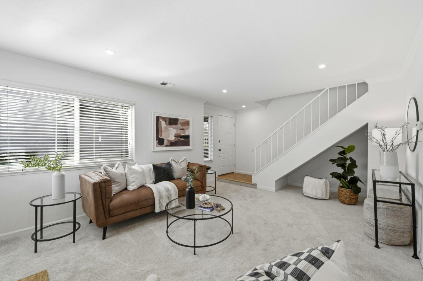 Detail Gallery Image 6 of 36 For 477 Quail Bush Ct, San Jose,  CA 95117 - 2 Beds | 2/1 Baths