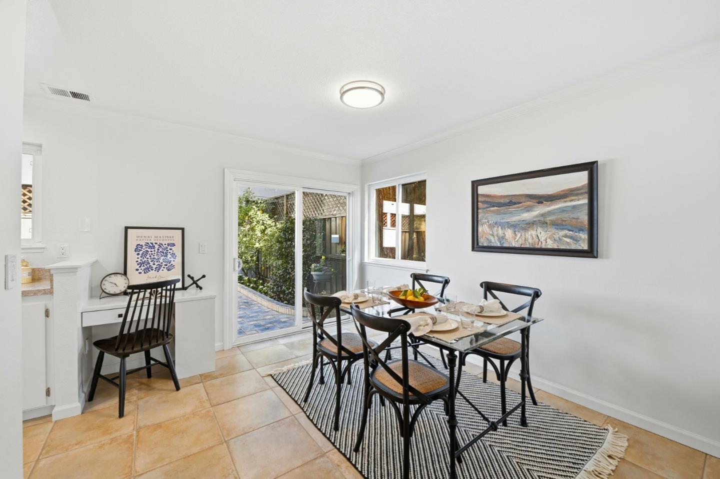 Detail Gallery Image 7 of 36 For 477 Quail Bush Ct, San Jose,  CA 95117 - 2 Beds | 2/1 Baths