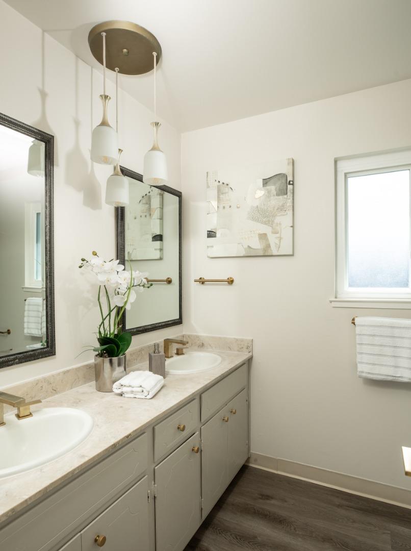 Detail Gallery Image 20 of 33 For 1476 Luning Dr, San Jose,  CA 95118 - 5 Beds | 2/1 Baths