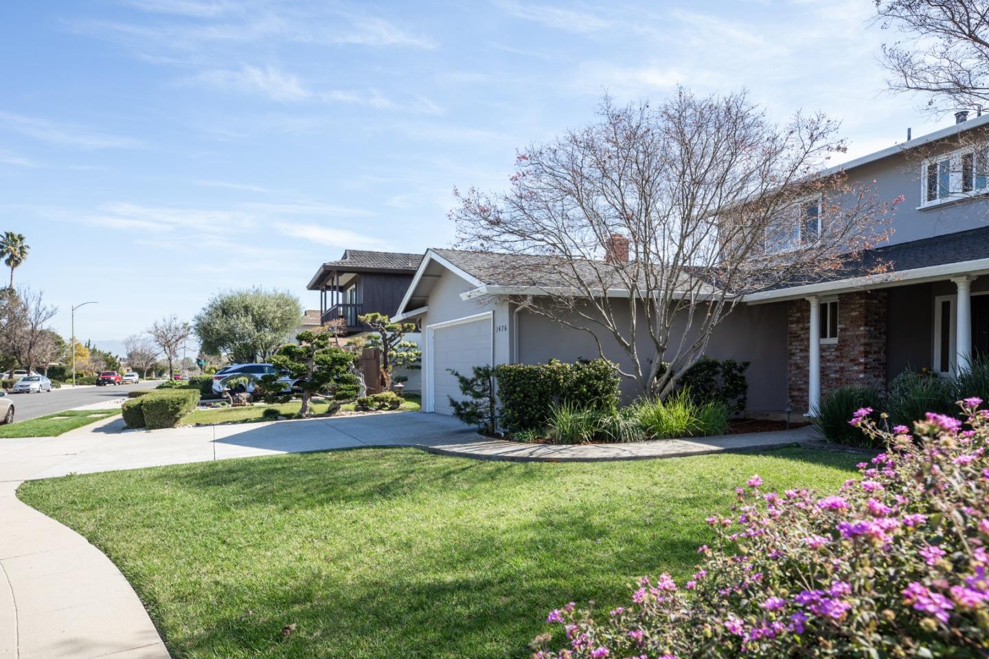 Detail Gallery Image 3 of 33 For 1476 Luning Dr, San Jose,  CA 95118 - 5 Beds | 2/1 Baths