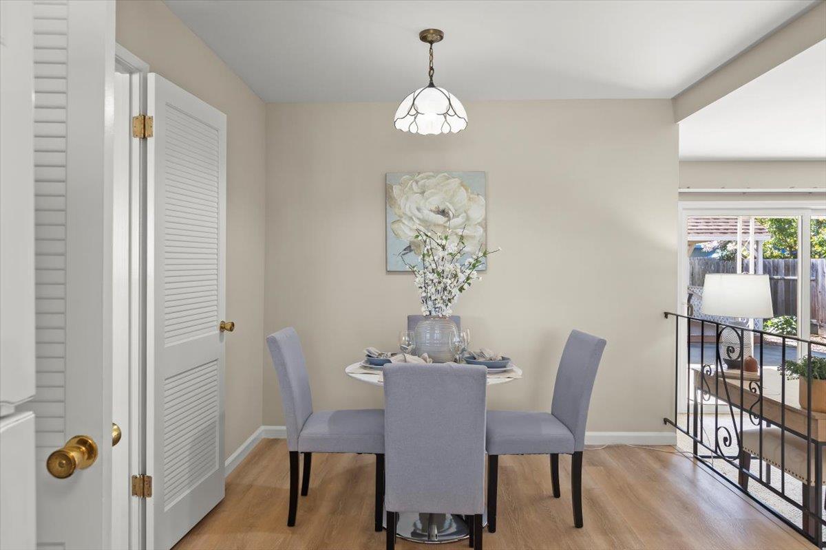 Detail Gallery Image 9 of 29 For 1250 Driftwood, Gilroy,  CA 95020 - 3 Beds | 2 Baths