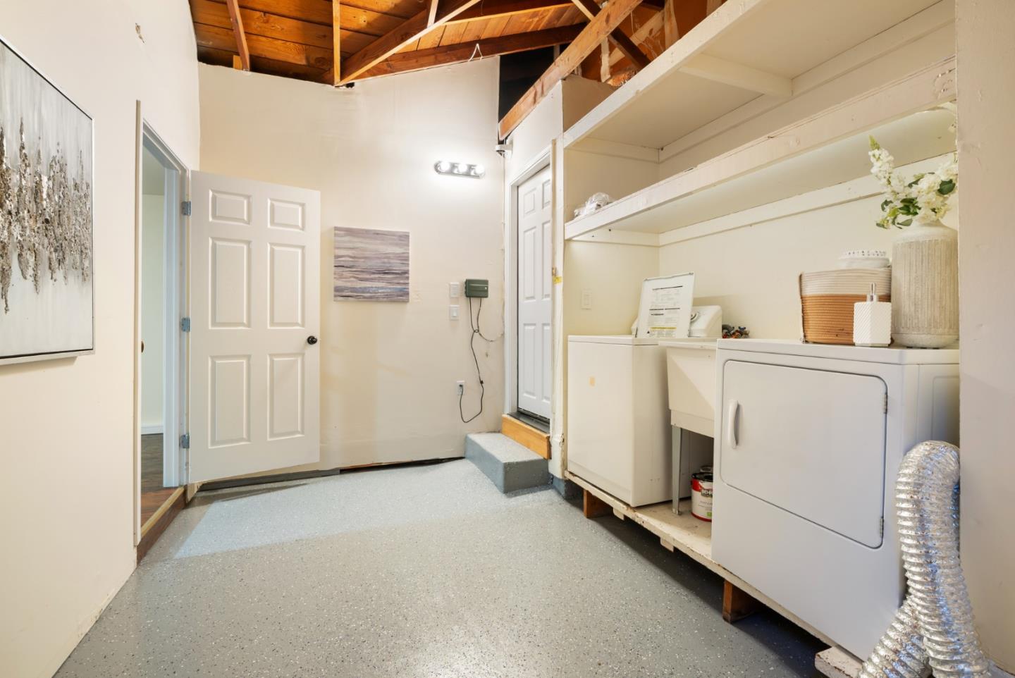 Detail Gallery Image 44 of 44 For 3175 Colfax Ct, Santa Clara,  CA 95051 - 3 Beds | 2 Baths