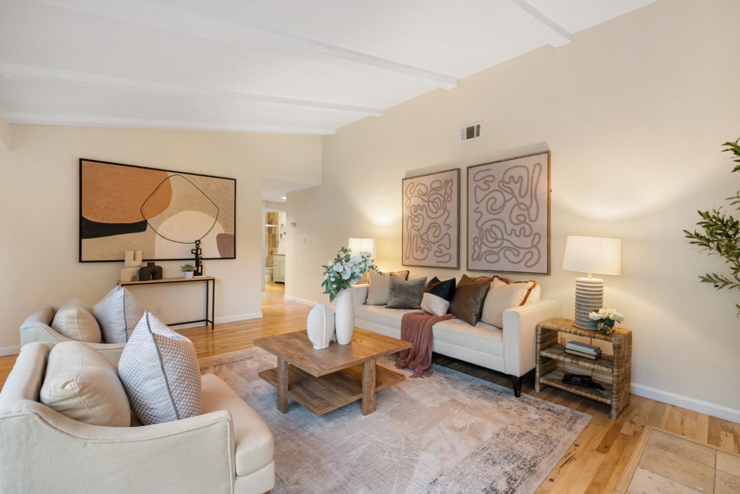 Detail Gallery Image 7 of 44 For 3175 Colfax Ct, Santa Clara,  CA 95051 - 3 Beds | 2 Baths