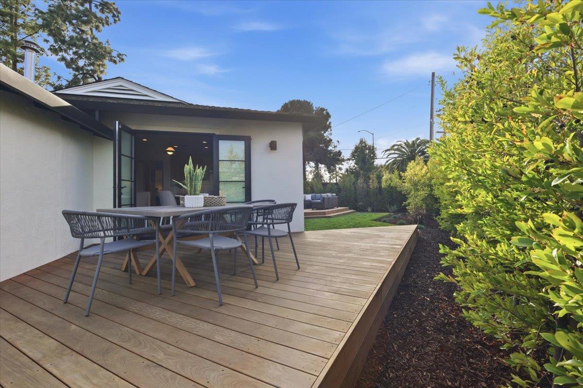 Detail Gallery Image 16 of 20 For 1935 Walnut Grove Ave, San Jose,  CA 95126 - 3 Beds | 1 Baths