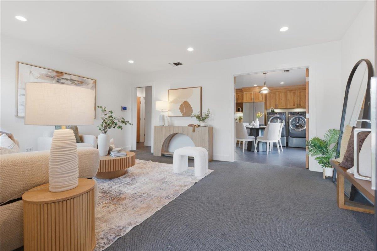 Detail Gallery Image 6 of 20 For 1935 Walnut Grove Ave, San Jose,  CA 95126 - 3 Beds | 1 Baths