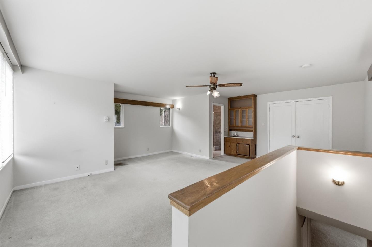 Detail Gallery Image 30 of 55 For 21 Cobblestone Ln, San Carlos,  CA 94070 - 3 Beds | 3 Baths